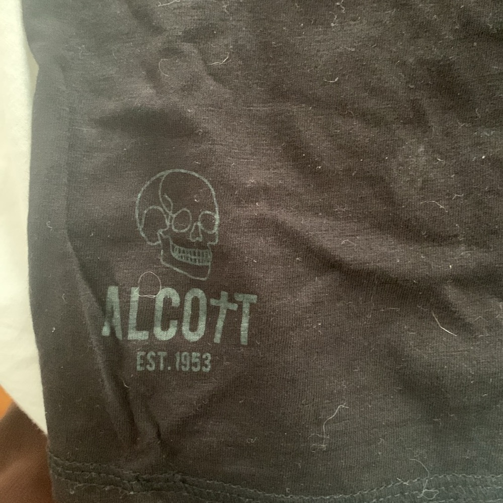 T-shirt black with skull Man size small unique or woman oversized brand alcott - Picture 4 of 5